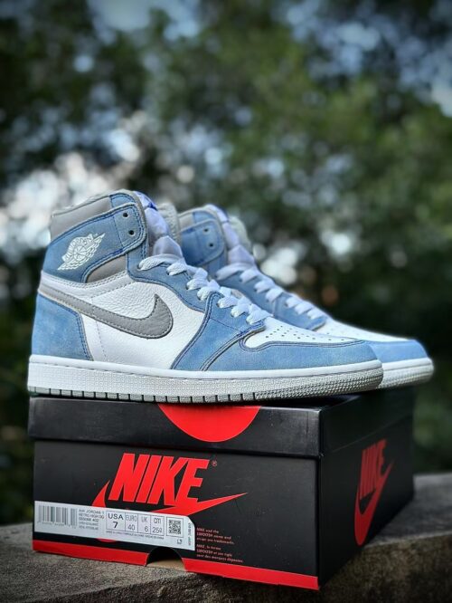「#2328」Air Jordan 1 Retro High Hyper Royal Smoke Grey
