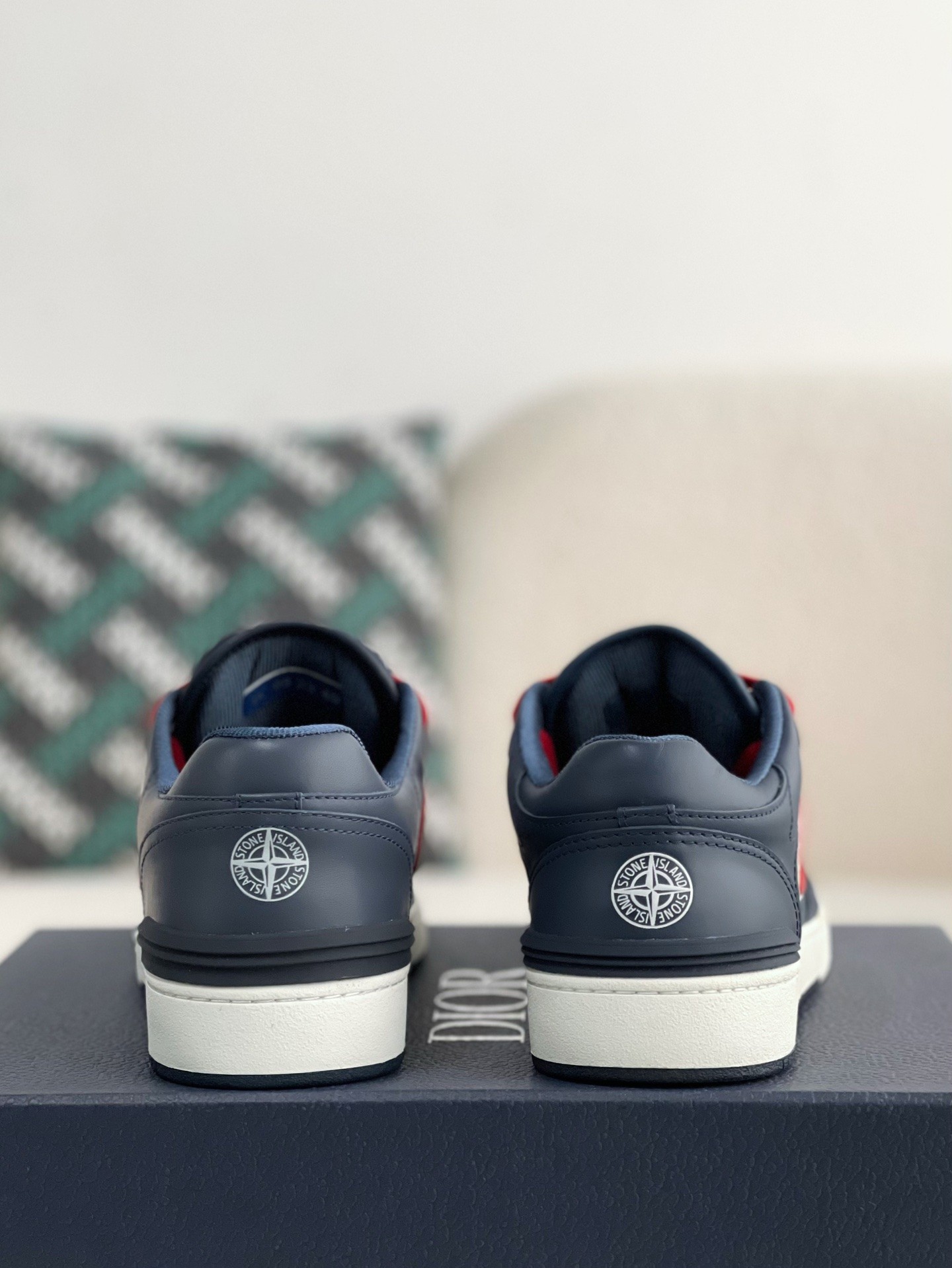 「#2400」Dior B57 Sneakers - 图片 3