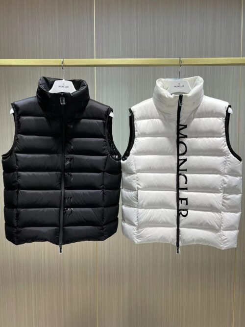 「#2441」Moncler down stand collar vest