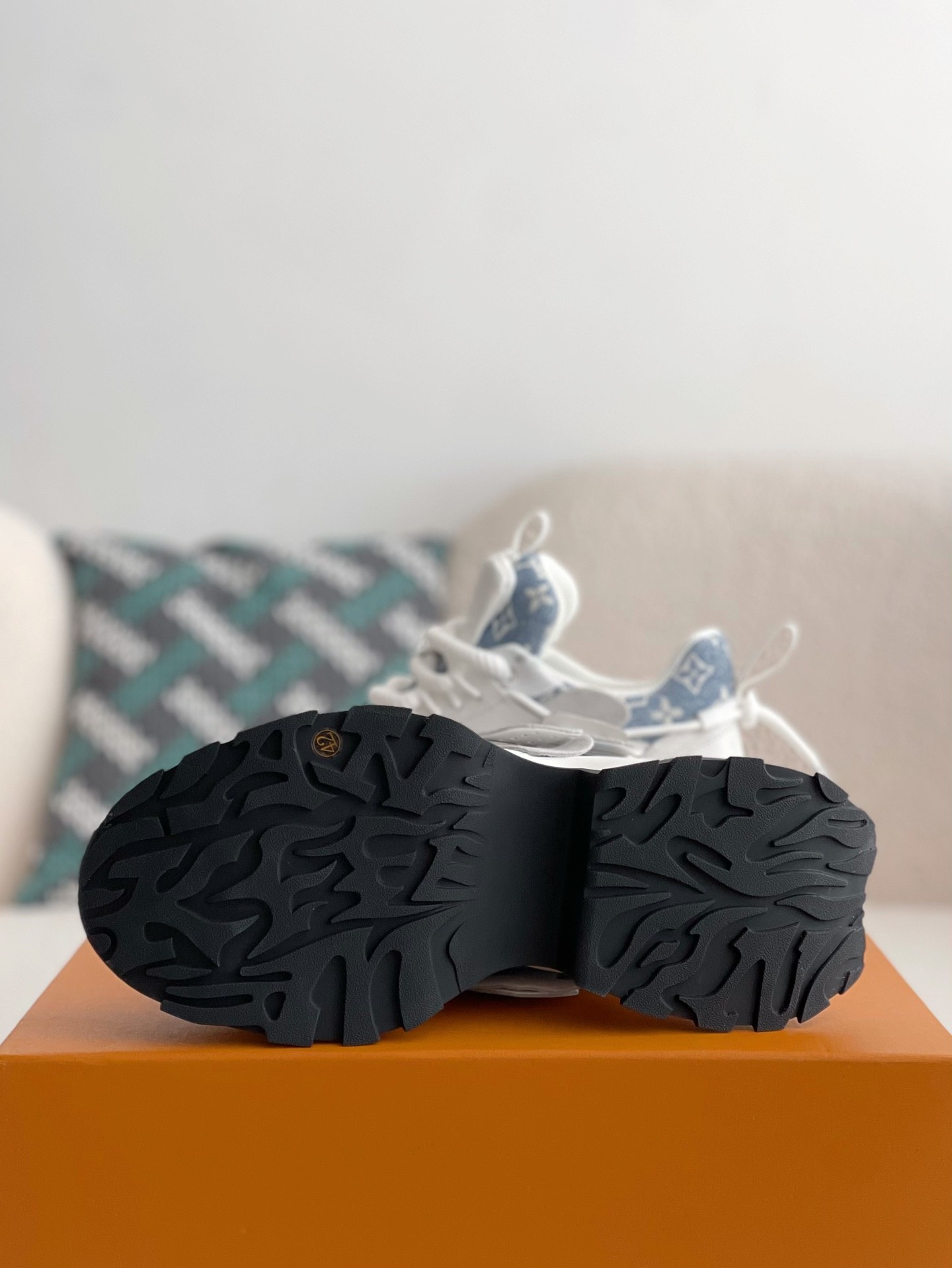 「#2522」LOUIS VUITTON CASUAL SNEAKERS - 图片 5