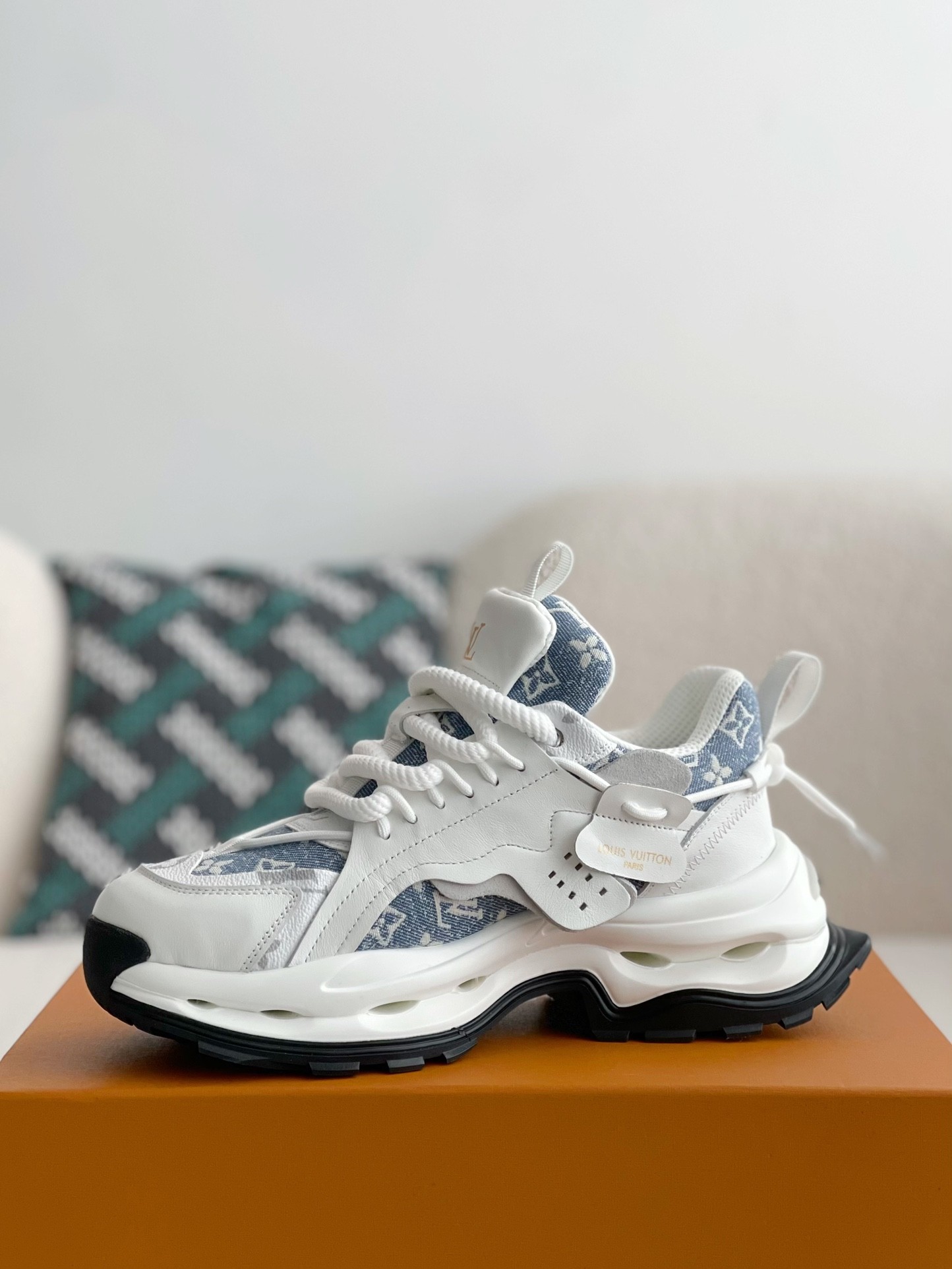 「#2522」LOUIS VUITTON CASUAL SNEAKERS - 图片 4