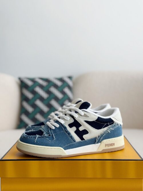 「#2545」FENDI Low-top denim shoes
