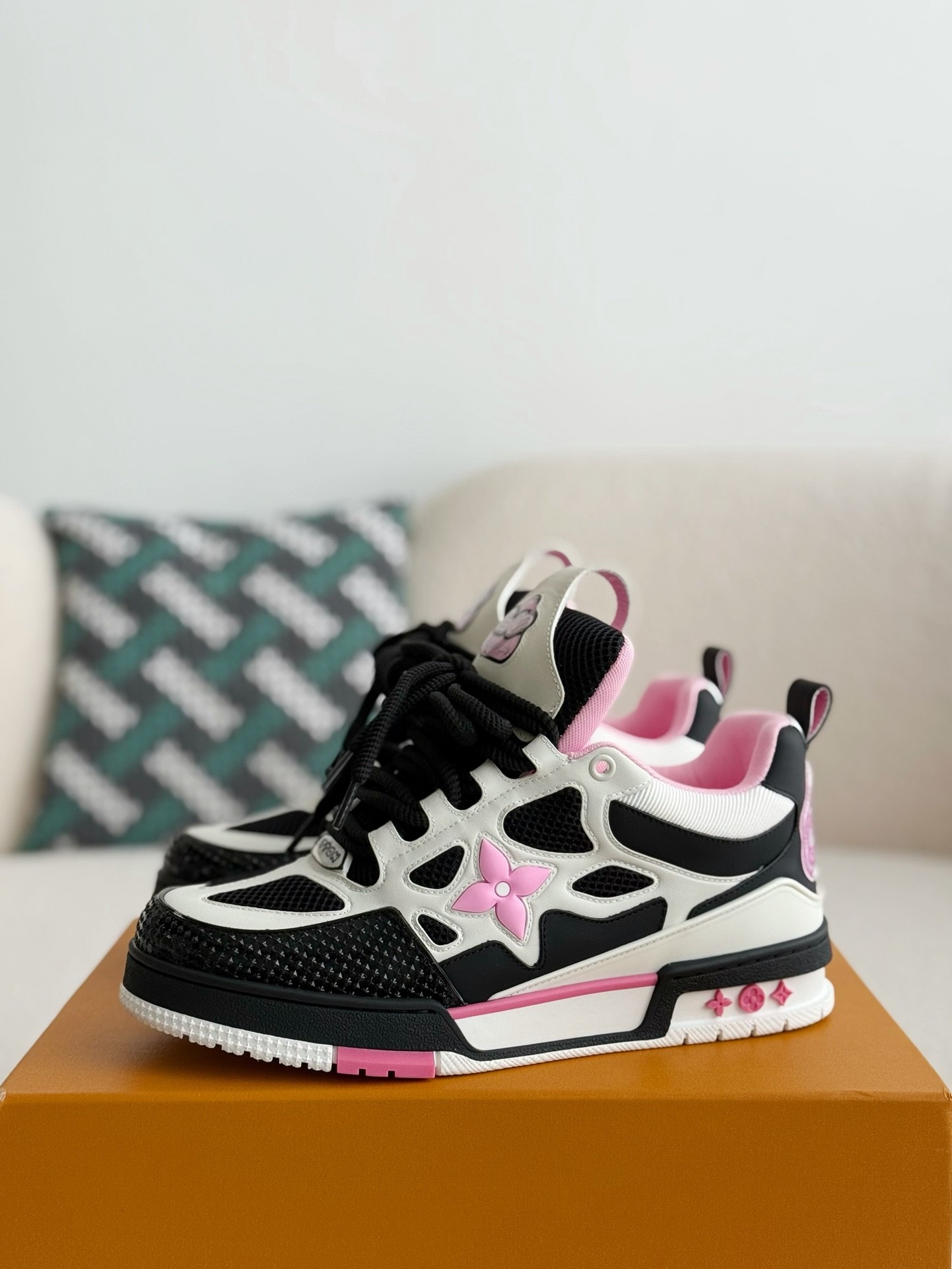 「#2583」LOUIS VUITTON SKATE SNEAKERS