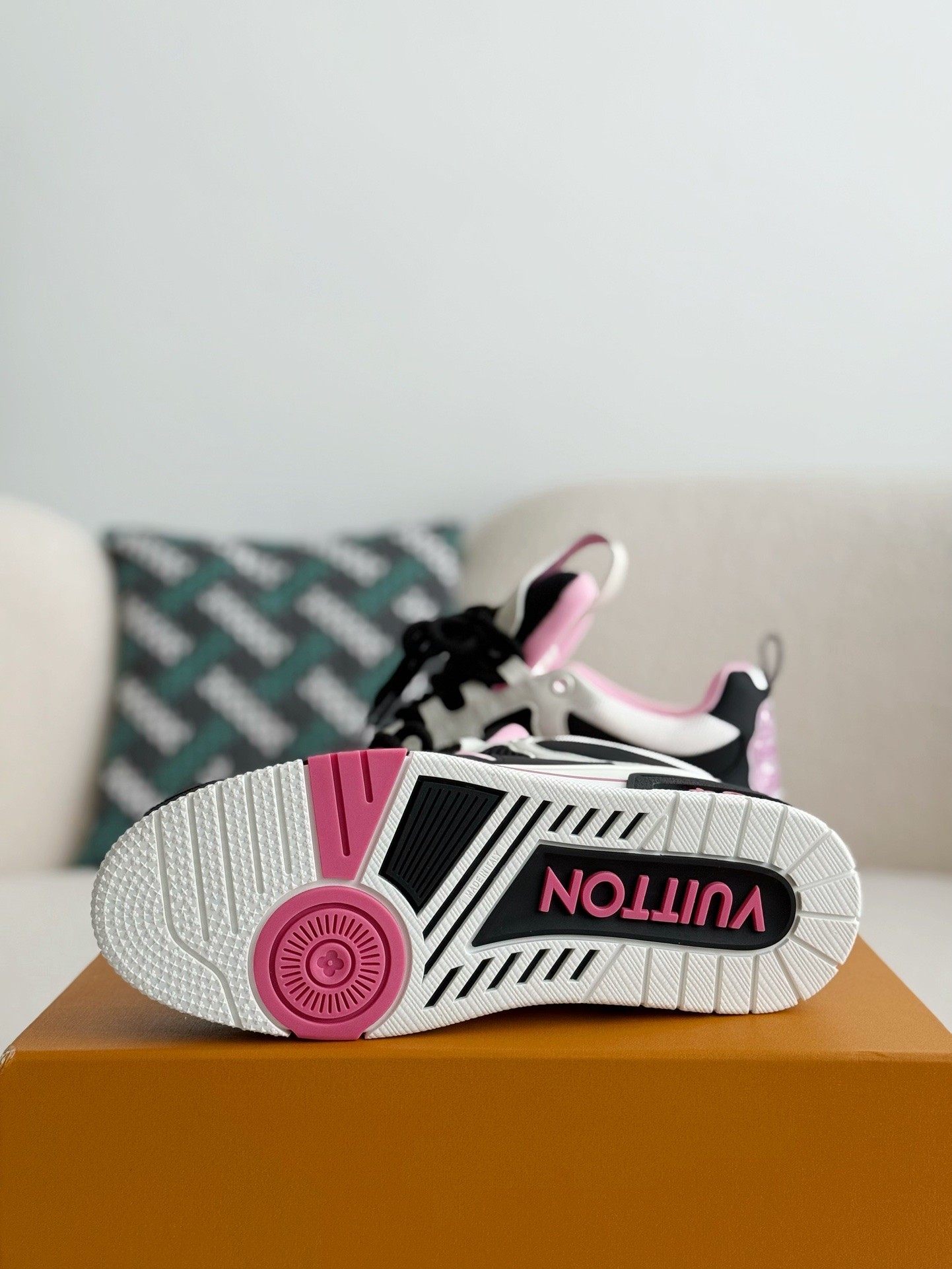 「#2583」LOUIS VUITTON SKATE SNEAKERS - 图片 5