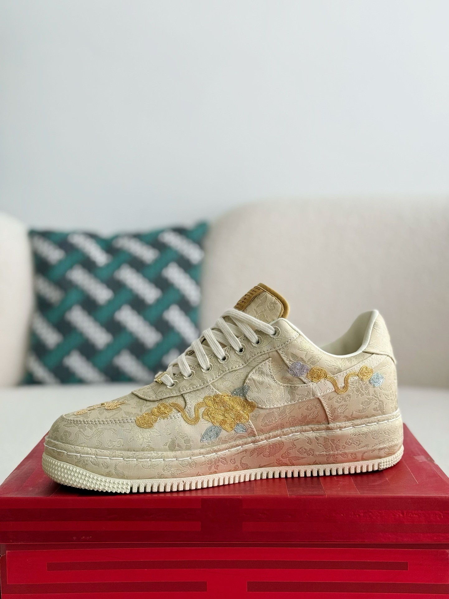 「#2724」Nike Air FORCE 1 Dragon and Phoenix Present Good Omens Sneakers - 图片 4