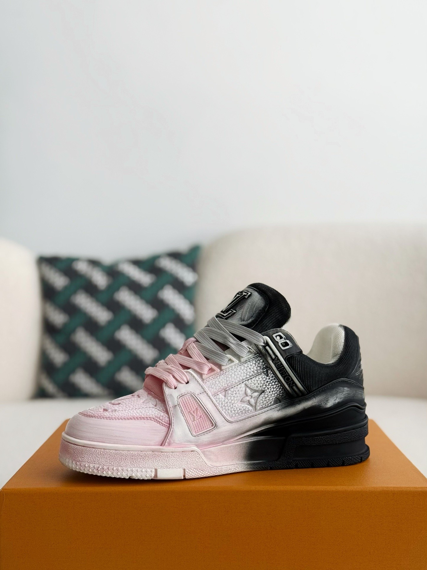 「#2734」 LOUIS VUITTON TRAINER SNEAKERS - 图片 4