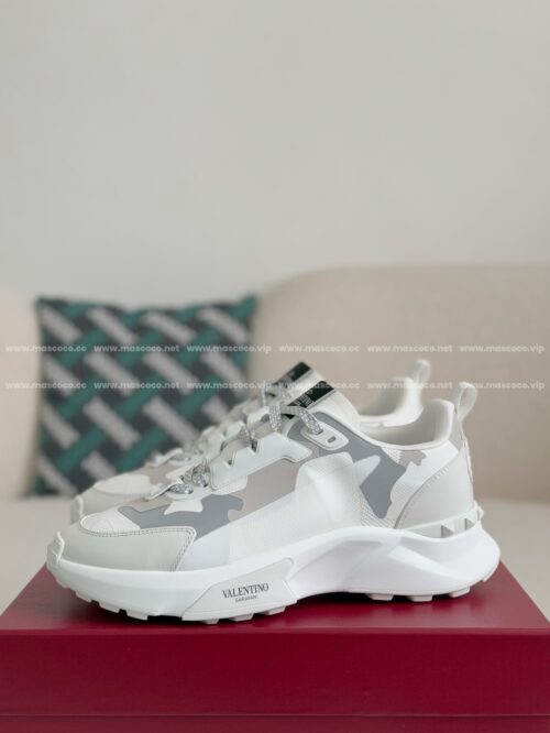 「#2814」Valentino Garavani True Act Casual Shoes