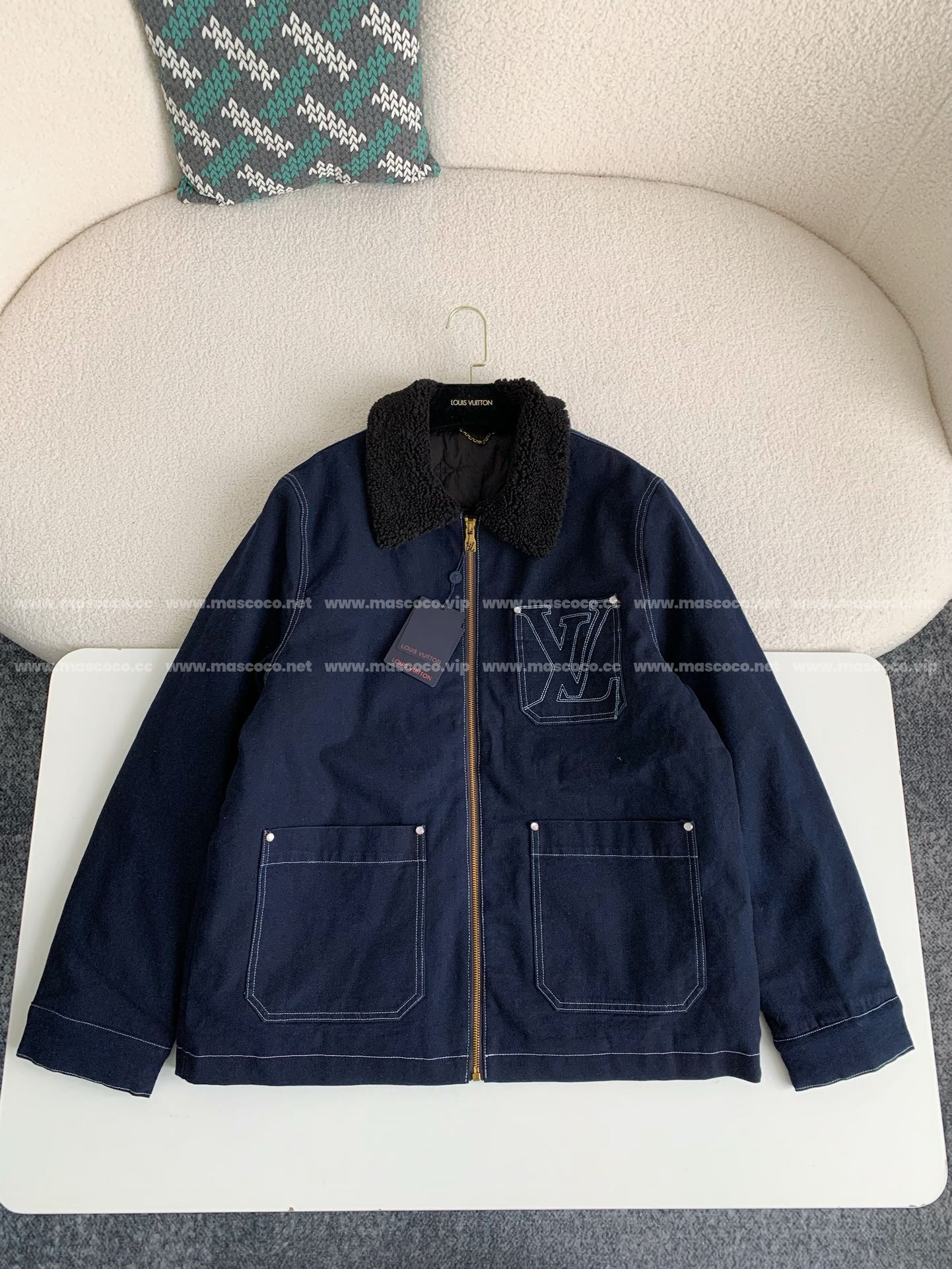 「#2841」Louis Vuitton SS25 Zippered open-and-closed spliced turn-down collar jacket