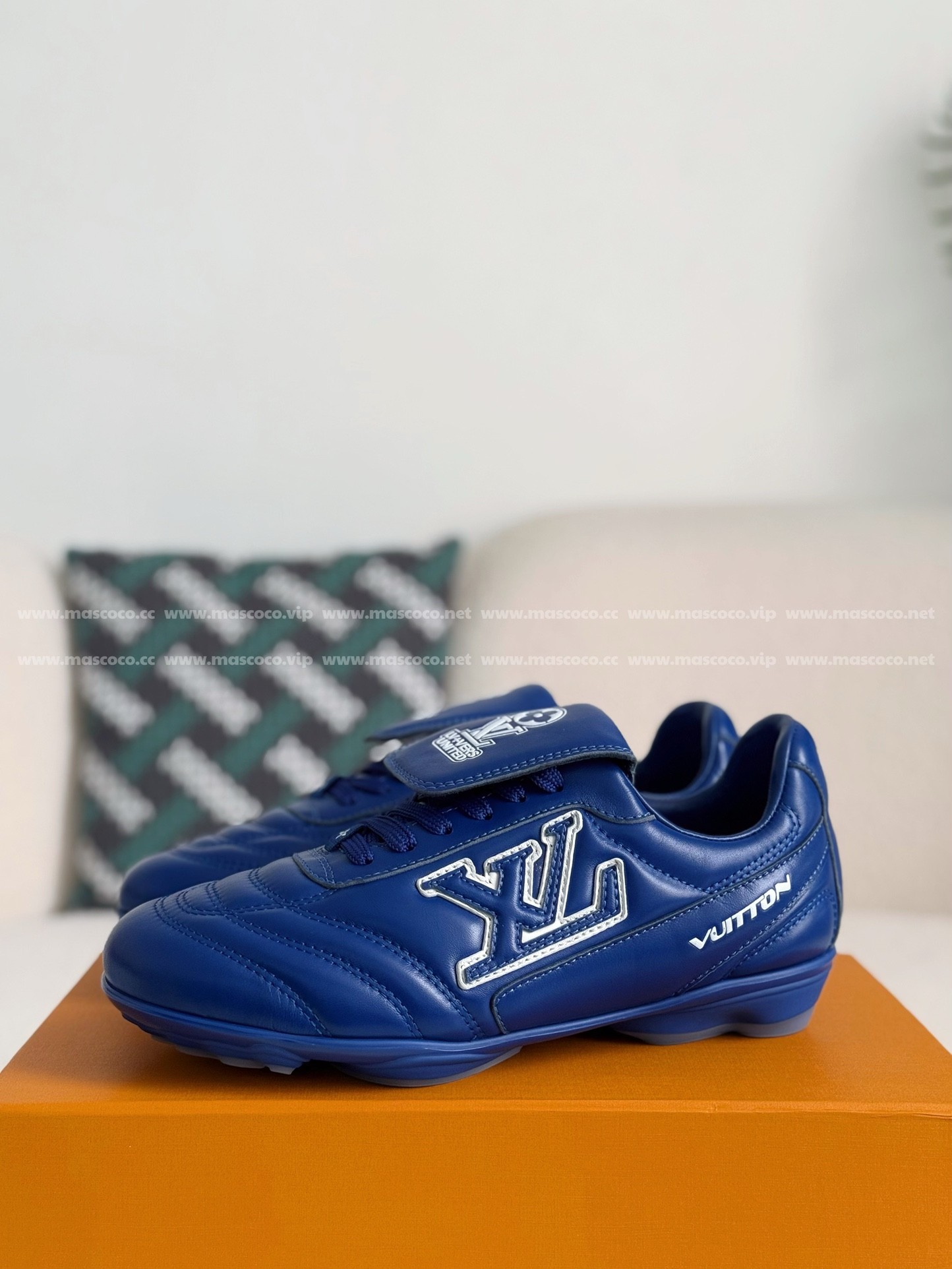 「#3083」LV Footprint Soccer Sneaker