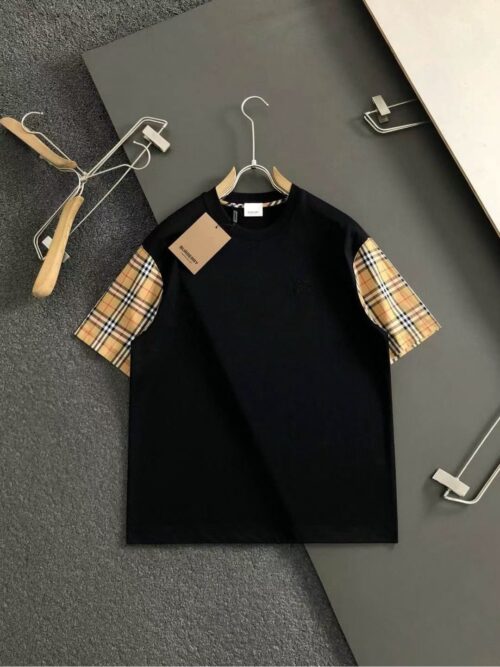 「#3092」Burberry Black plaid embroidery combines knight embroidery exquisite craftsmanship T-shirt