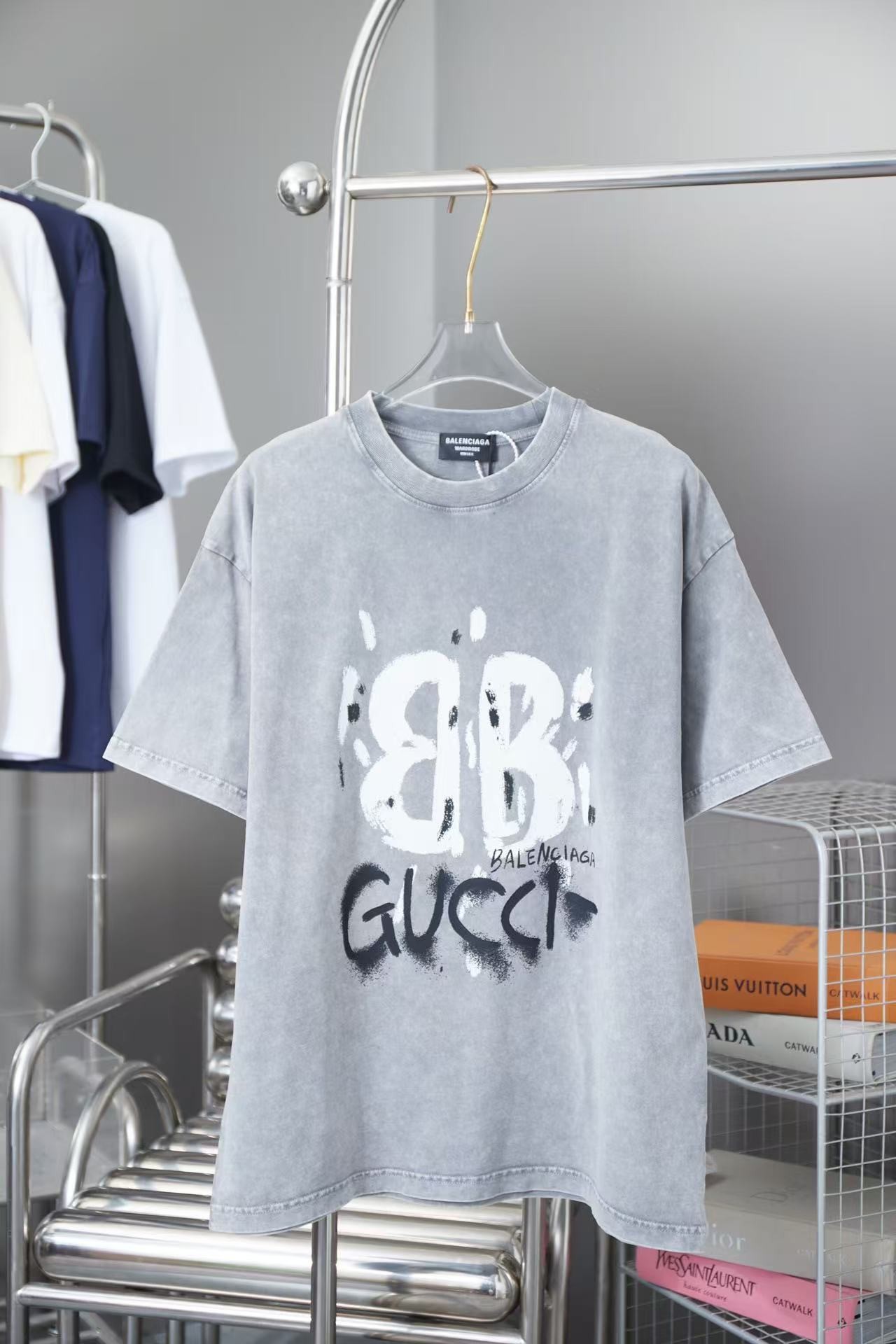 「#3098」Balenciaga Spring/Summer New Joint Lettering Distressed Graffiti Printed T-shirt
