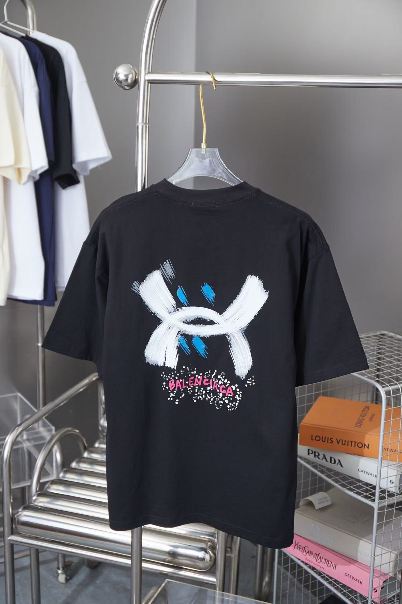 「#3100」Balenciaga Spring/Summer New Style Graffiti Hand-painted Letters Logo Printed T-shirt - 图片 4