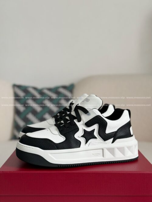 「#3385」Valentino One Stud Sneakers