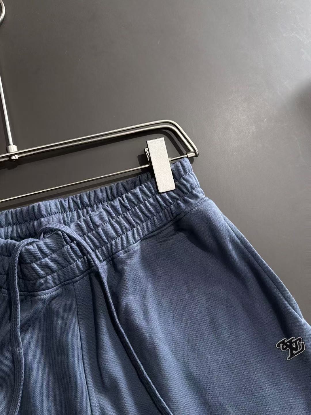 「#3568」LV spring and summer new elastic casual washed loose shorts - 图片 4