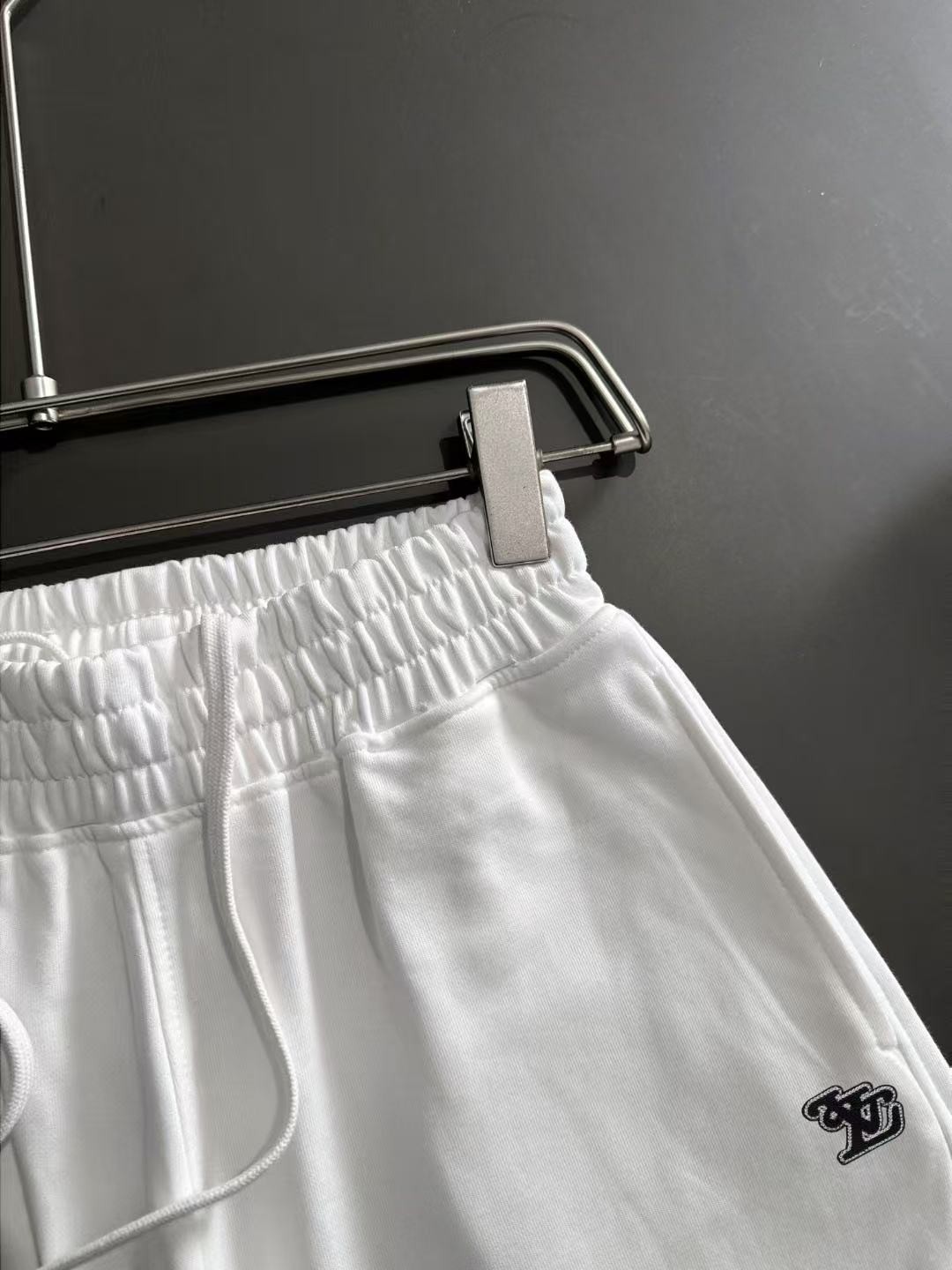 「#3570」LV spring and summer new elastic casual washed loose shorts - 图片 2