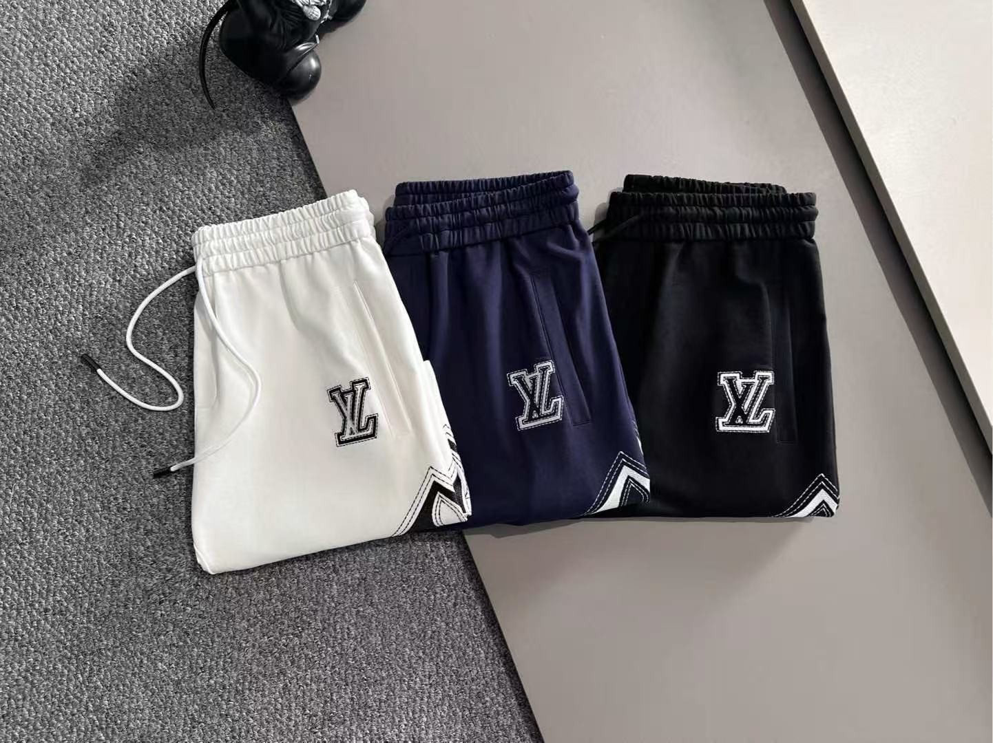 「#3571」LV spring and summer new elastic casual washed loose shorts