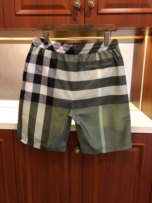 「#3650」Burberry's newest summer checkered beach shorts