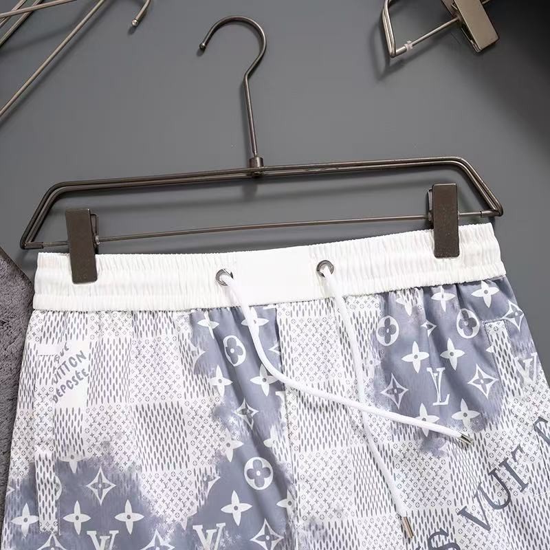 「#3904」LV 2025 new top-grade quick-drying fabric beach swimming shorts - 图片 2