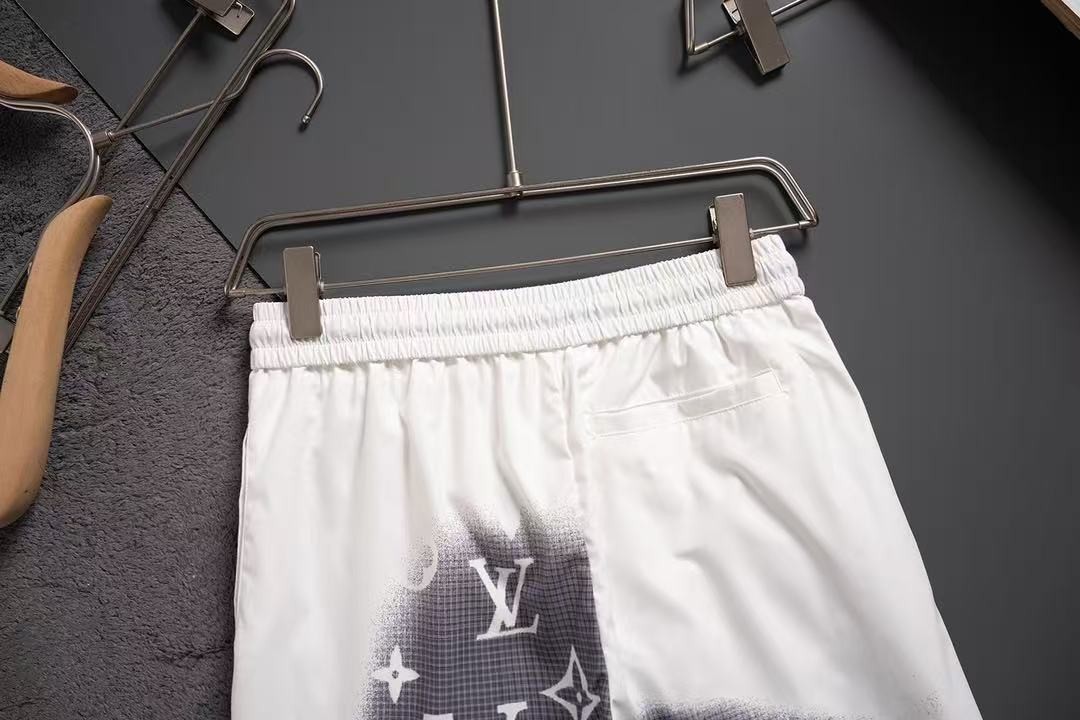 「#3913」LV 2025 new top-grade quick-drying fabric beach swimming shorts - 图片 3