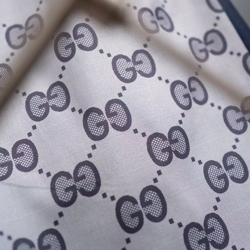 「#3919」Gucci 2025 new top-grade quick-drying fabric beach swimming shorts - 图片 4