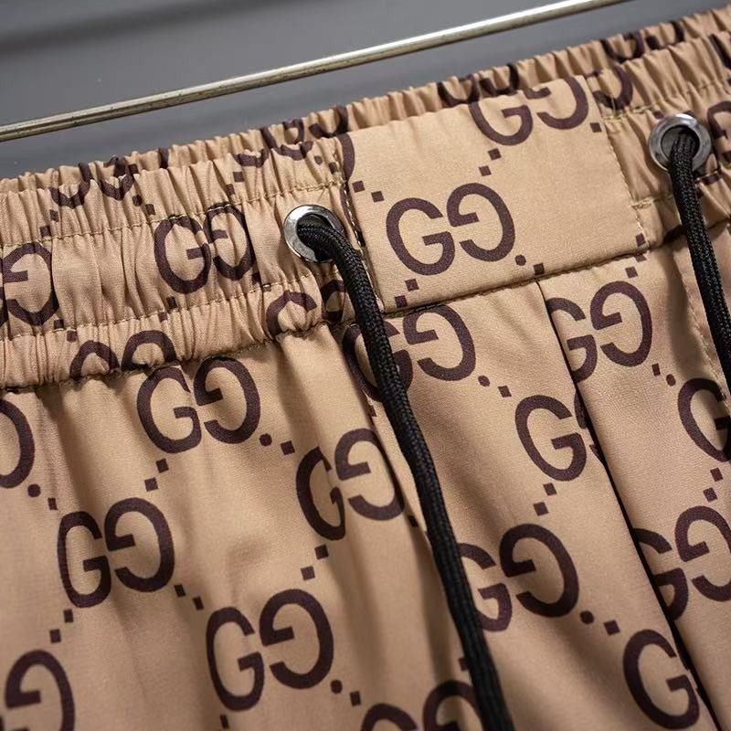 「#3921」Gucci 2025 new top-grade quick-drying fabric beach swimming shorts - 图片 3