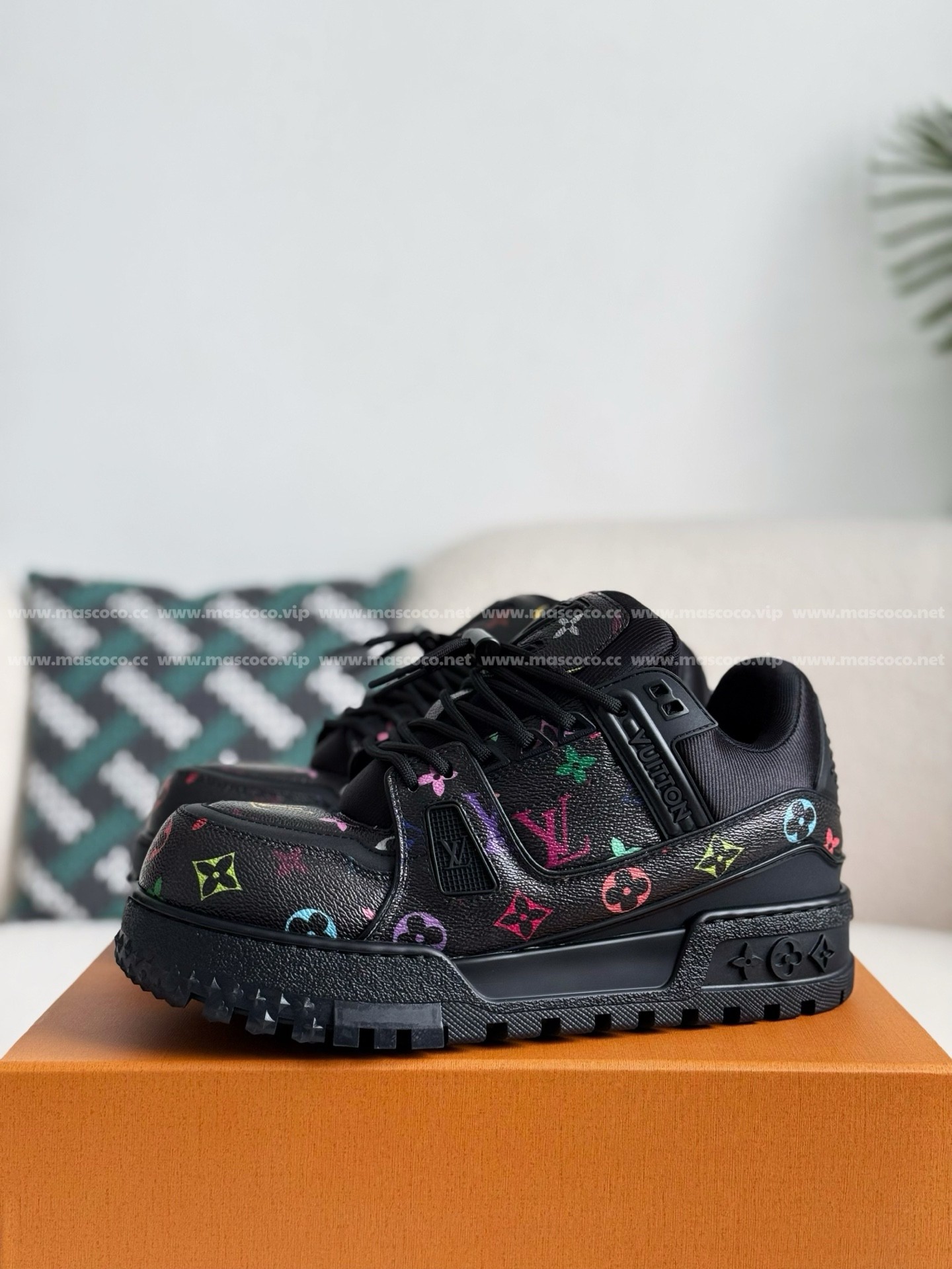 「#4033」LOUIS VUITTON TRAINER Maxi SNEAKERS