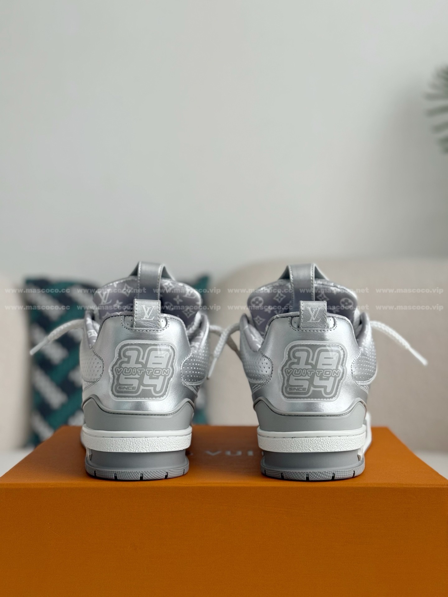 「#4477」LOUIS VUITTON SKATE SNEAKERS - 图片 3