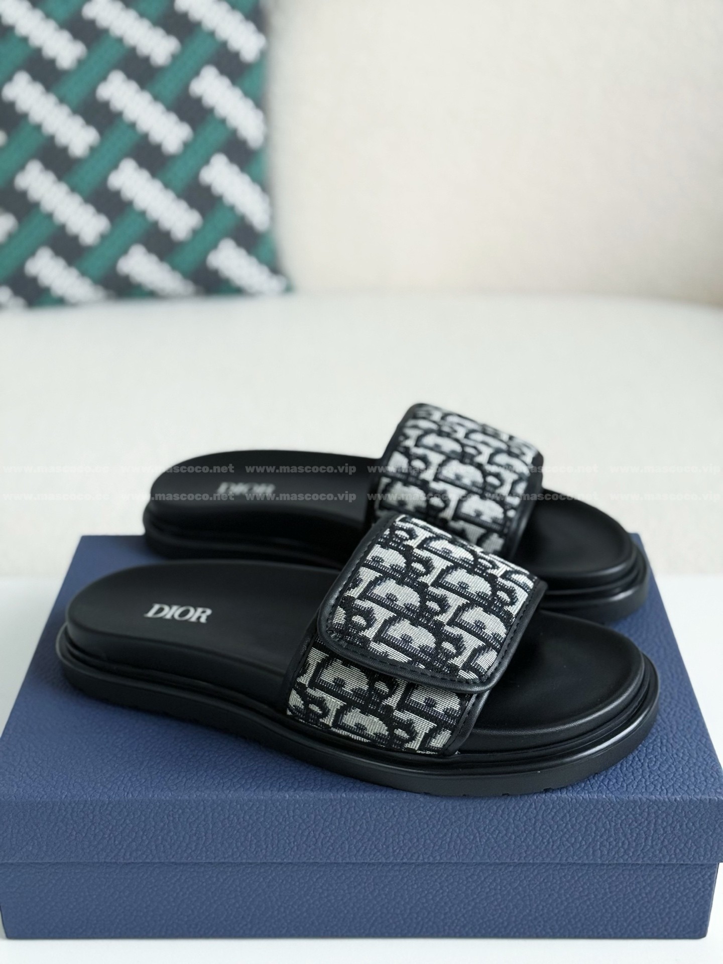「#4498」LOUIS VUITTON SLIPPERS - 图片 2