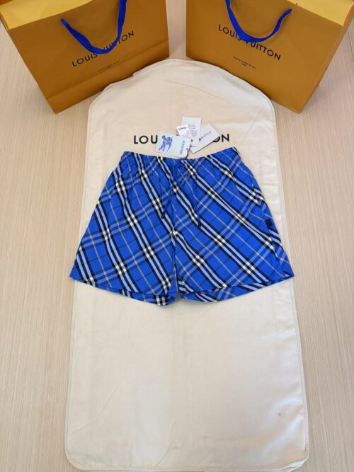 「#4501」BURBERRY tilted plaid nylon beach pants shorts