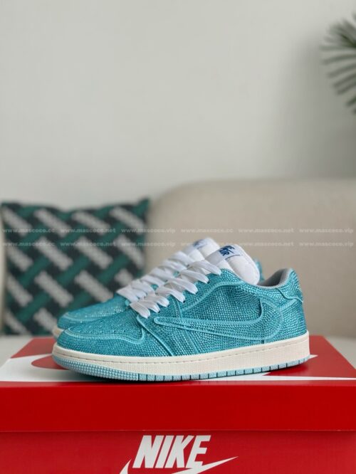 「#4540」Jordan 1 Hand-Set Rhinestones Low Sneakers