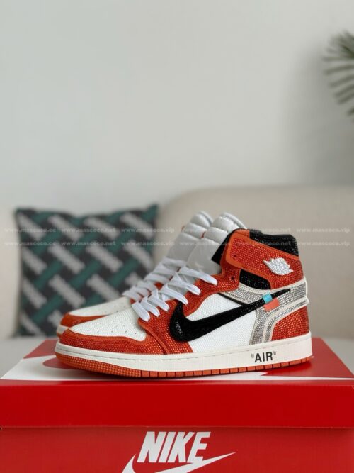 「#4550」Jordan 1 Off-white Hand-Set Rhinestones High Sneakers