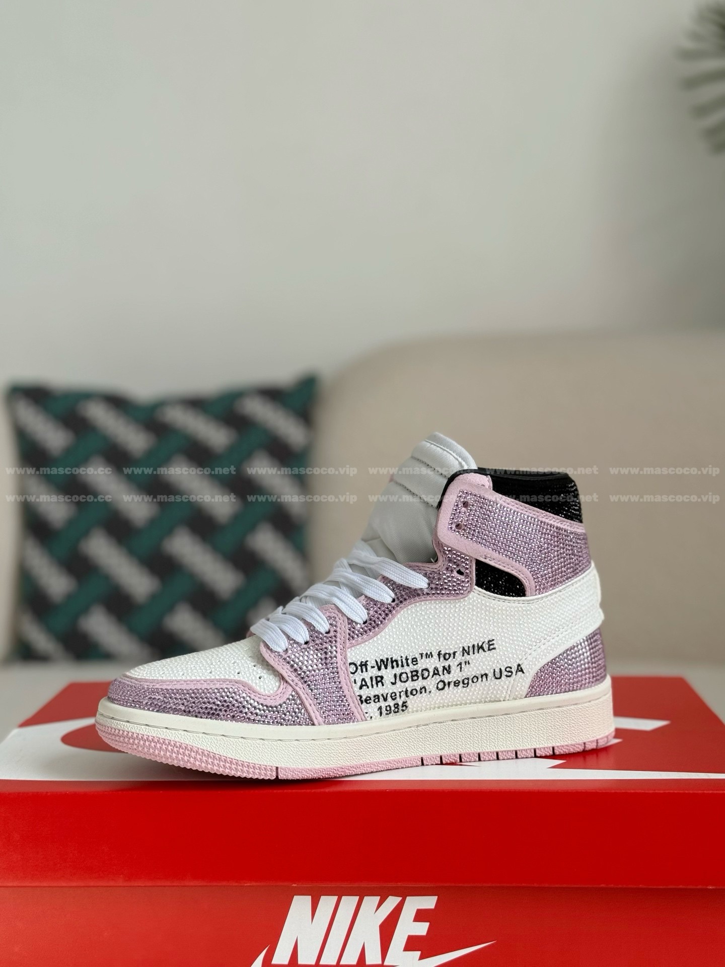 「#4553」Jordan 1 Off-white Hand-Set Rhinestones High Sneakers - 图片 4
