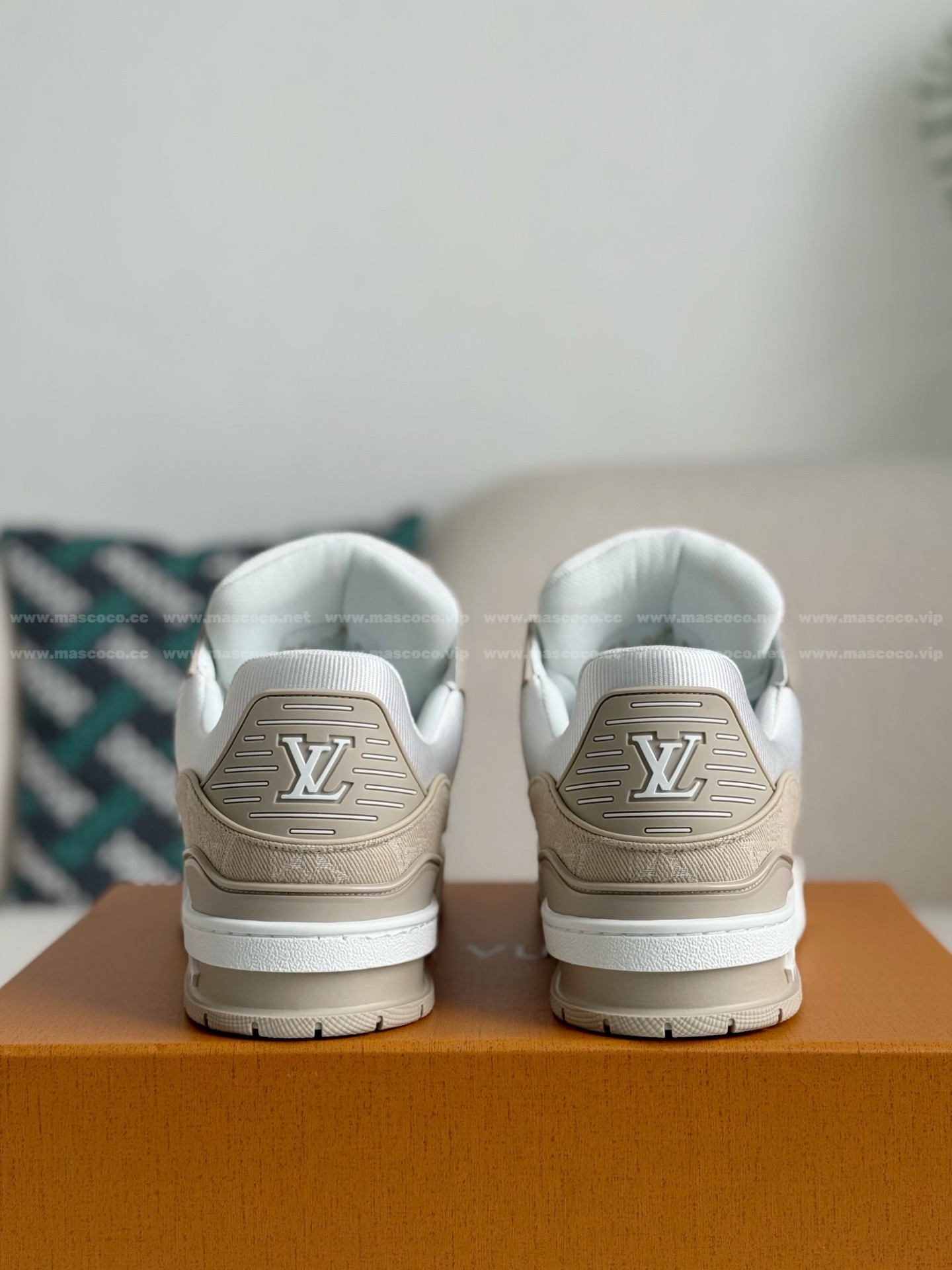 「#4573」LOUIS VUITTON TRAINER SNEAKERS - 图片 3