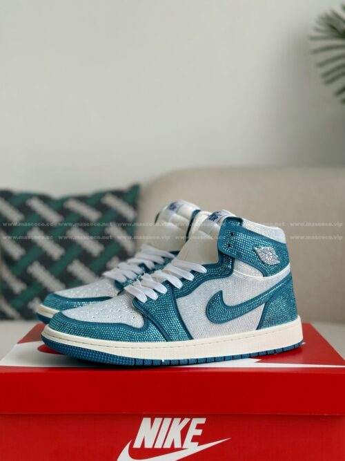 「#4574」Jordan 1 Hand-Set Rhinestones High Sneakers