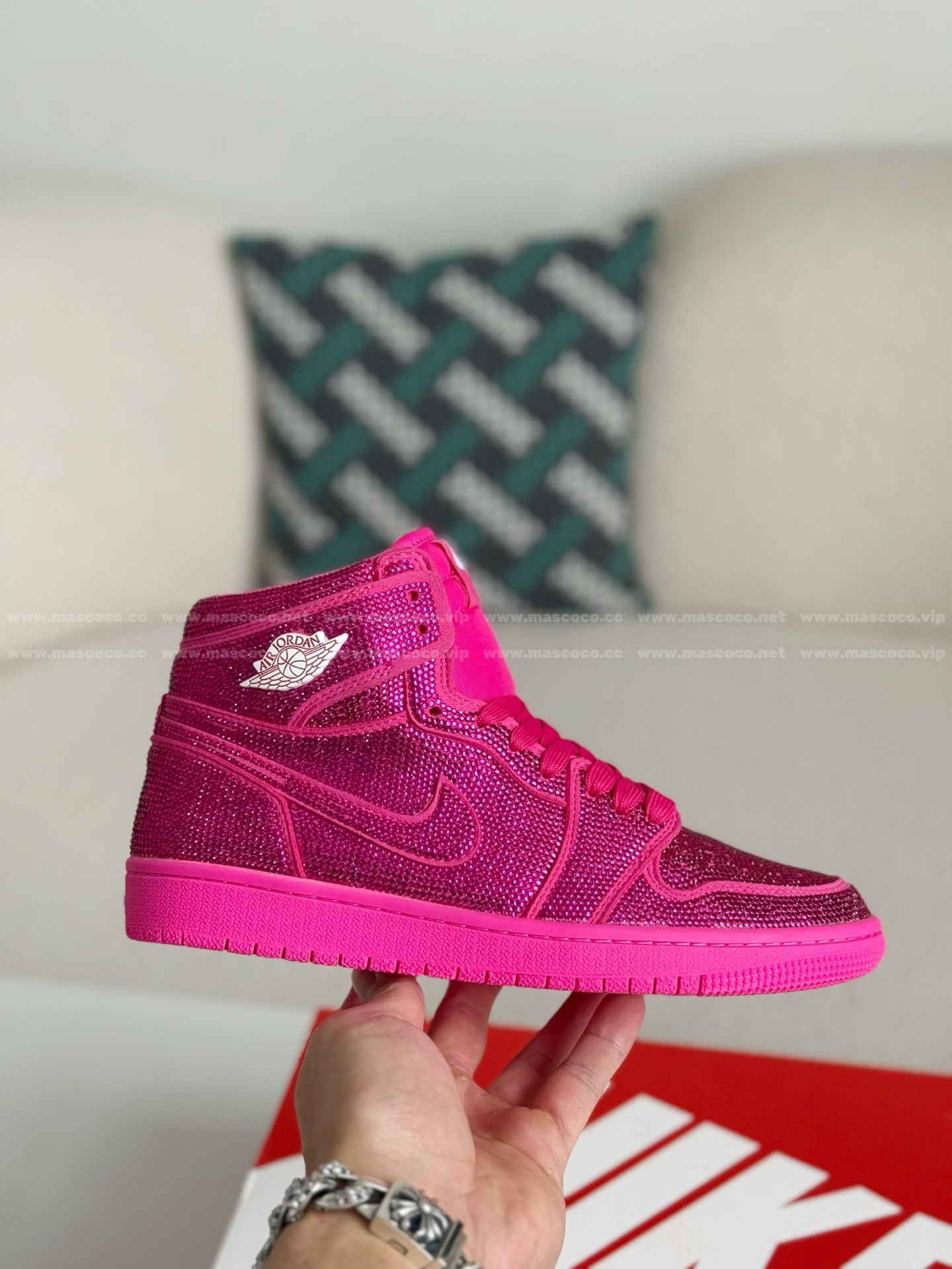 「#4577」Jordan 1 Hand-Set Rhinestones High Sneakers - 图片 6