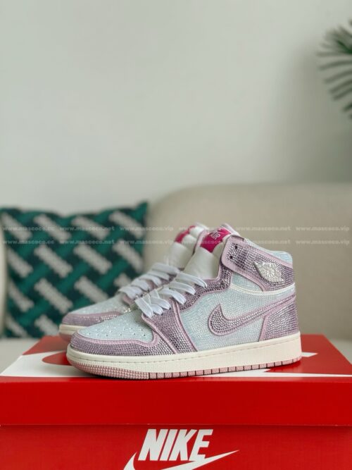 「#4578」Jordan 1 Hand-Set Rhinestones High Sneakers