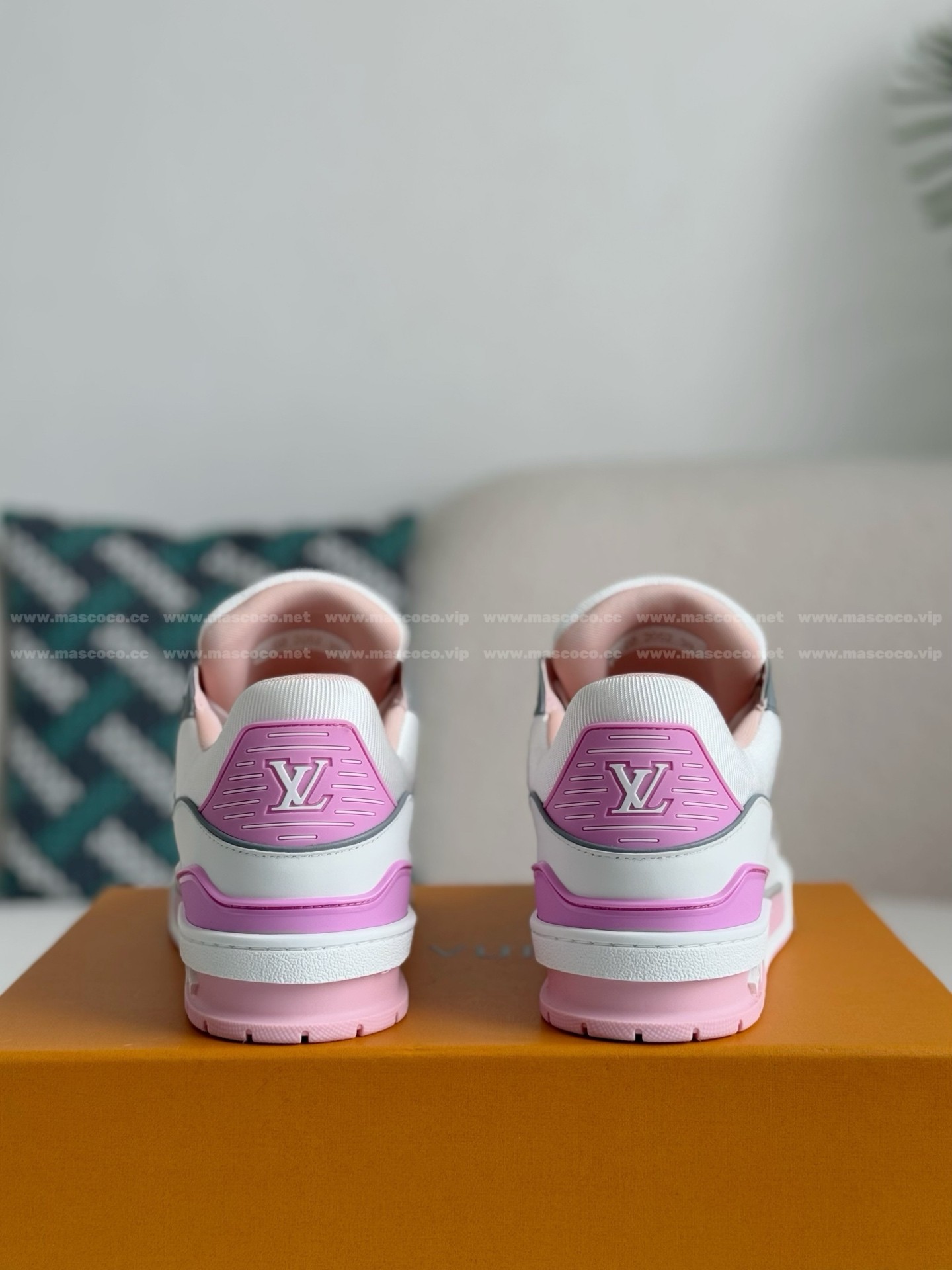 「#4598」LOUIS VUITTON TRAINER SNEAKERS - 图片 3
