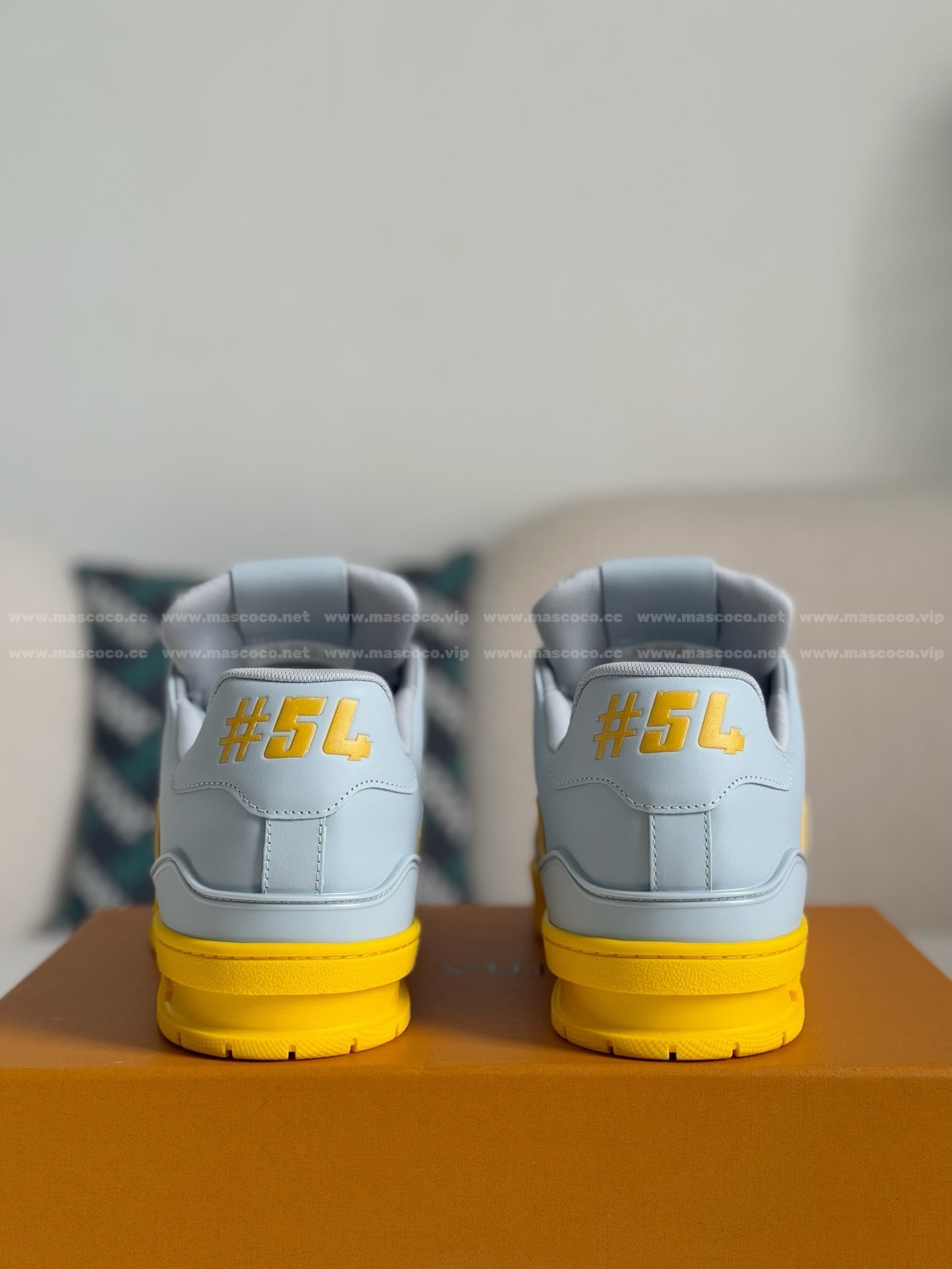 「#4608」LOUIS VUITTON TRAINER SNEAKERS - 图片 3