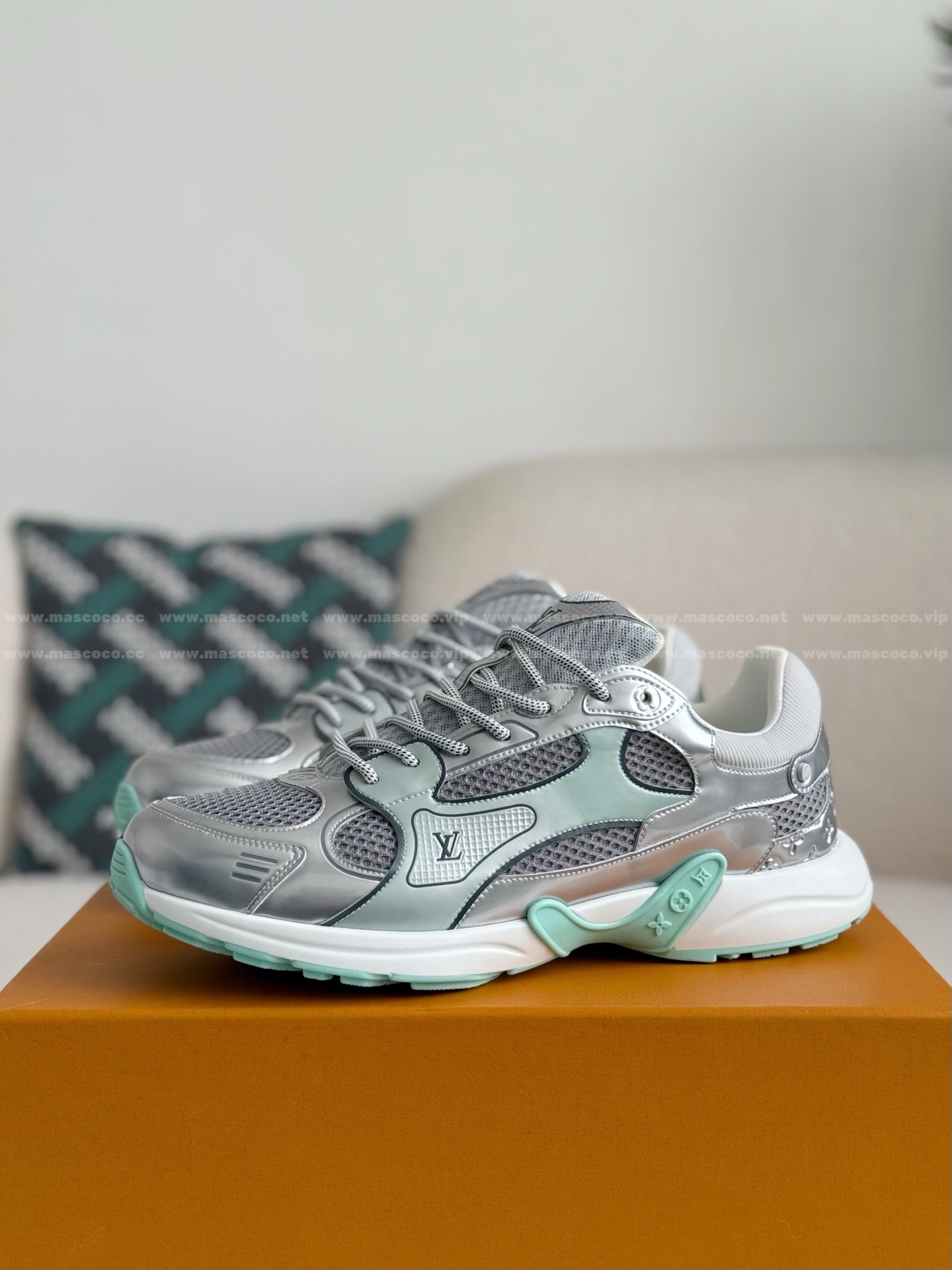 「#4667」LOUIS VUITTON OLYMPIA CASUAL SHOES
