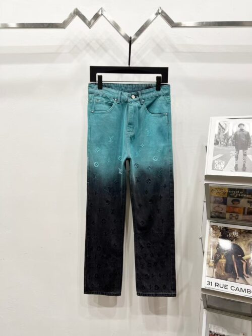 「#4681」LOUIS VUITTON gradient logo print button-down jeans
