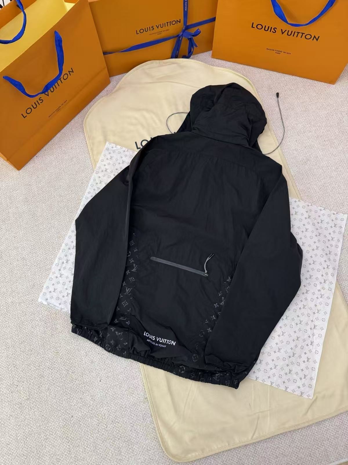「#4739」LOUIS VUITTON sun protection hooded jacket - 图片 4