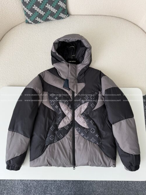 「#4882」Louis Vuitton FW23 Color-Blocked Padded Jacket