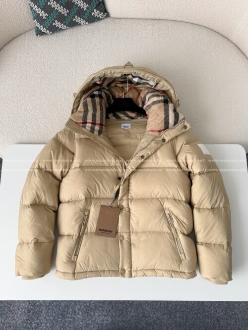 「#4913」Burberry Down Jacket