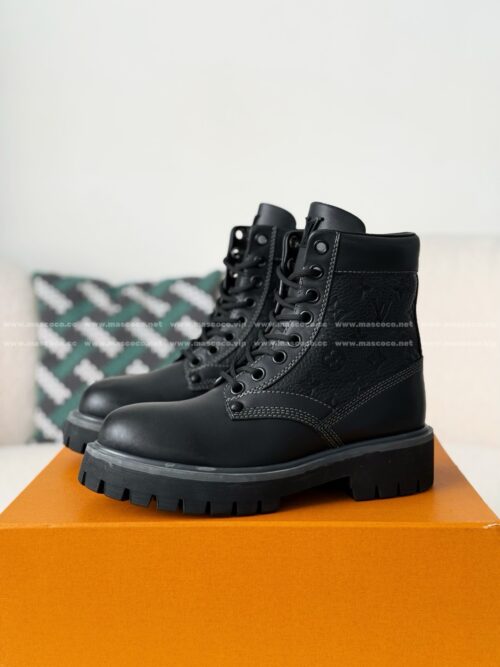 「#5027」LOUIS VUITTON RANGER LEATHER ANKLE BOOTS