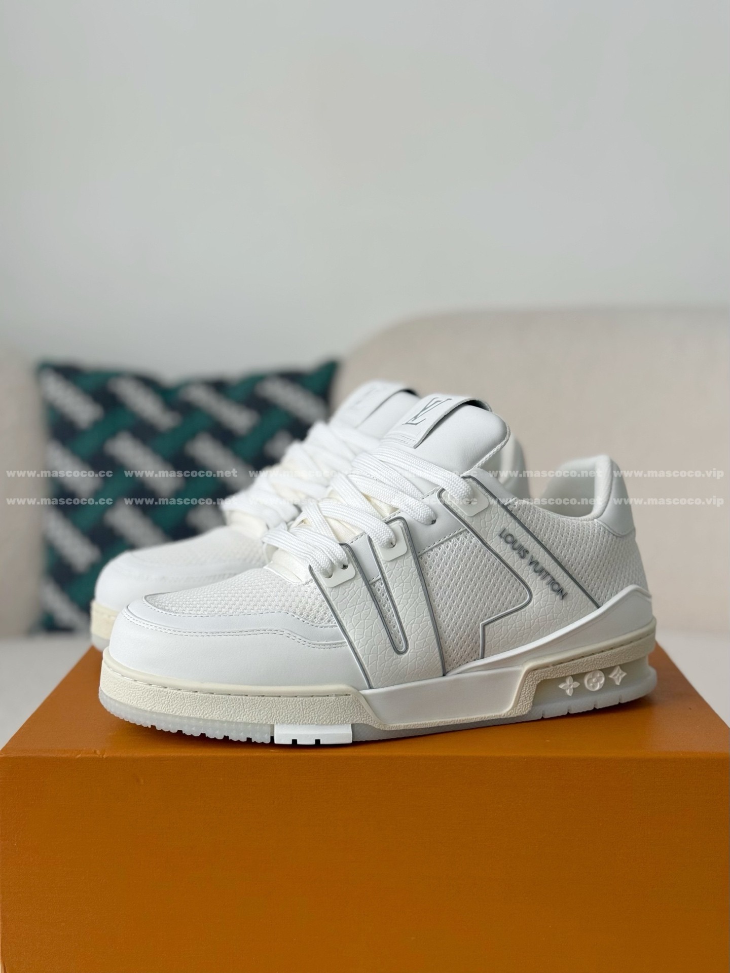「#5056」LOUIS VUITTON TRAINER SNEAKERS