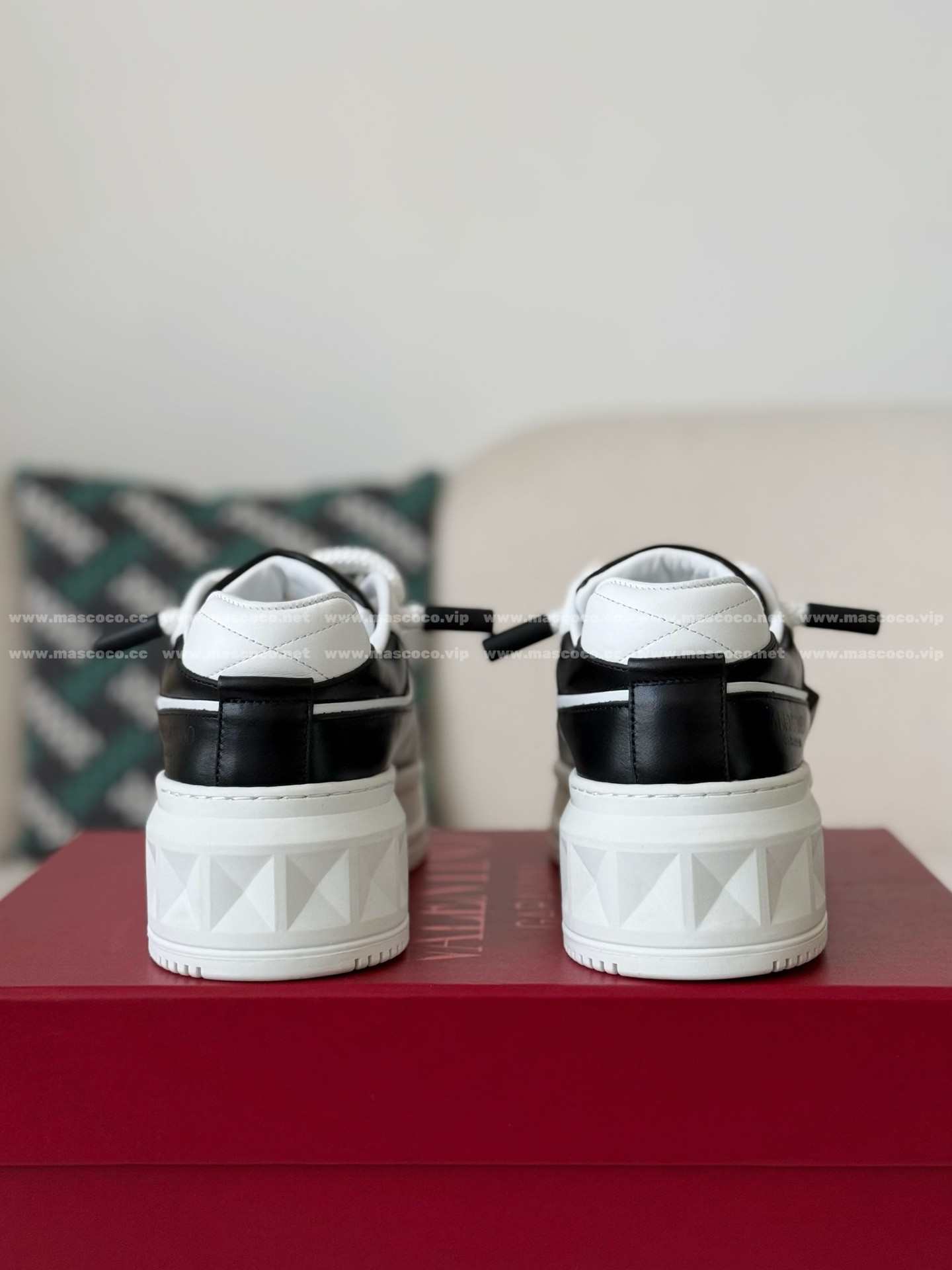 「#5176」Valentino One Stud Sneakers - 图片 3