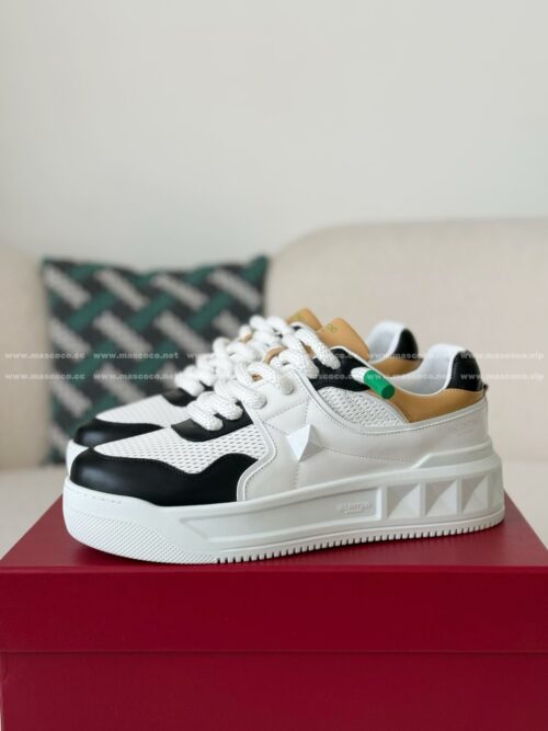 「#5179」Valentino One Stud Sneakers