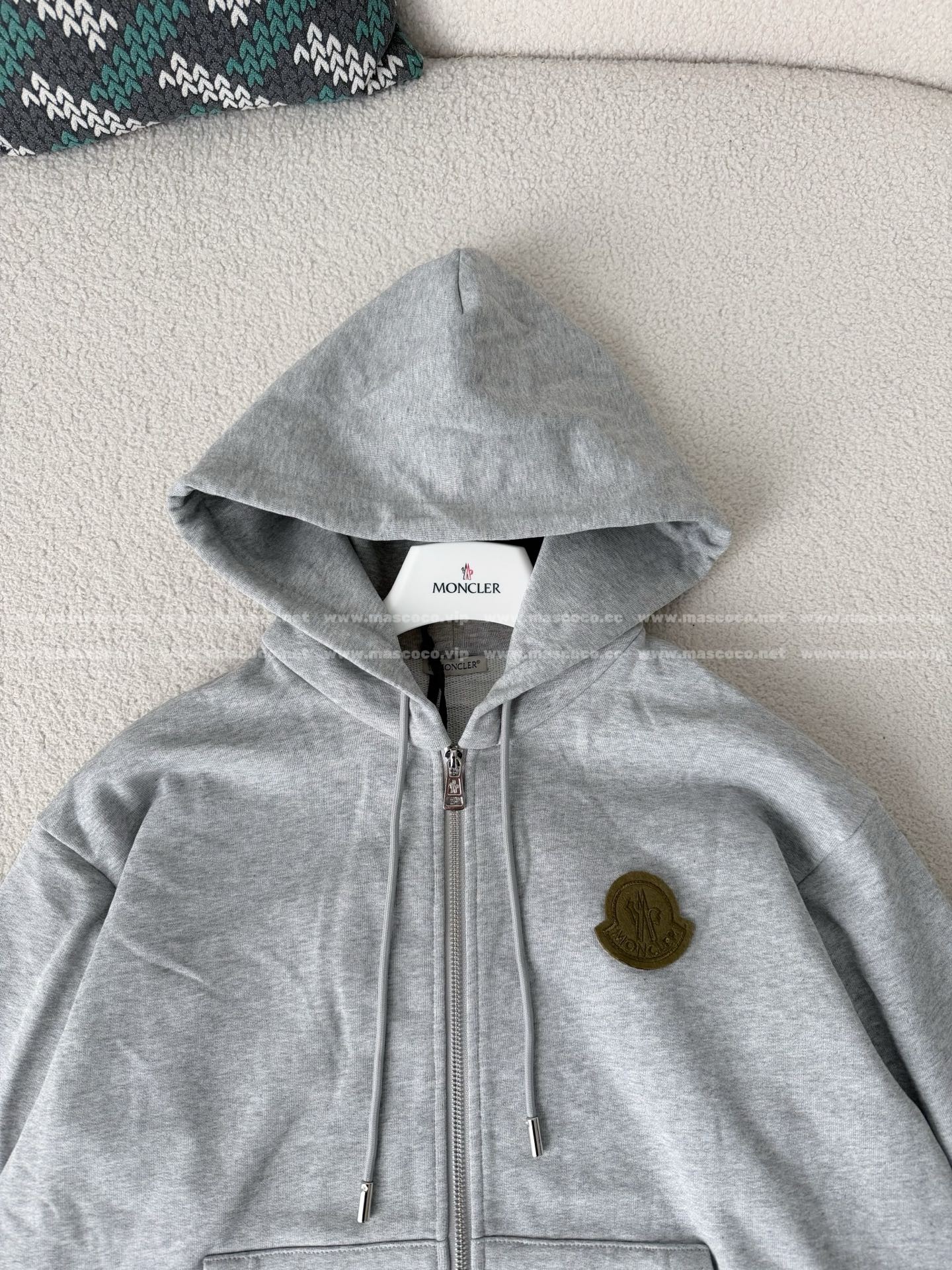 「#5222」Moncler SS25 Solid Color Casual Sports Suit - 图片 4