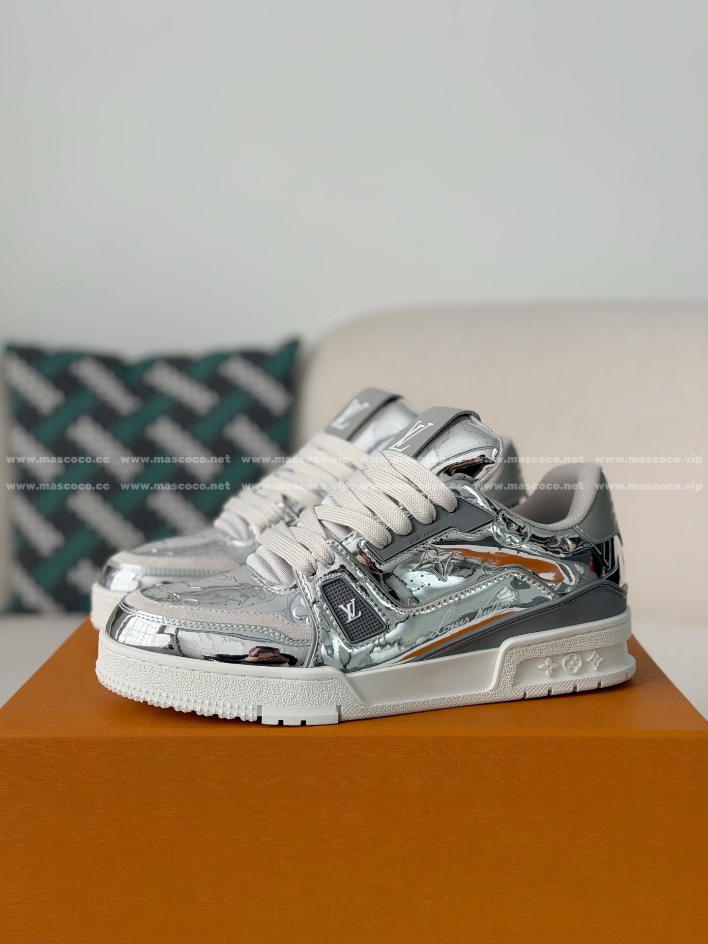 「#5242」LOUIS VUITTON TRAINER SNEAKERS