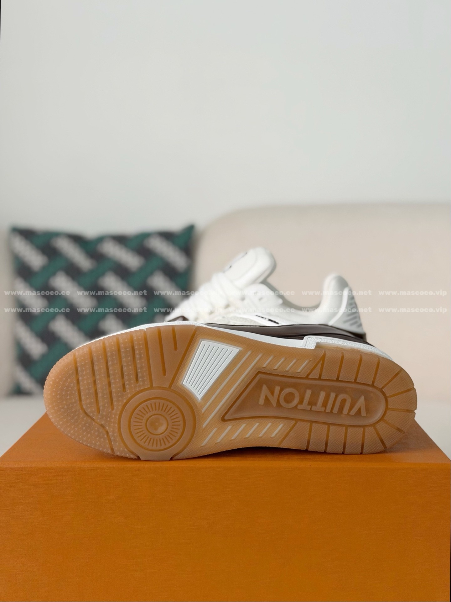 「#5247」LOUIS VUITTON TRAINER SNEAKERS - 图片 5